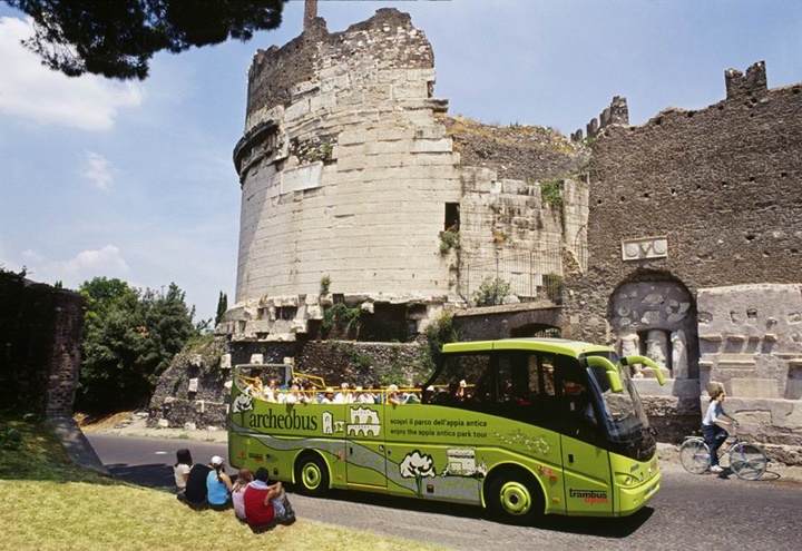 Rome Archeobus otobüsleri - romada gidilecek yerler