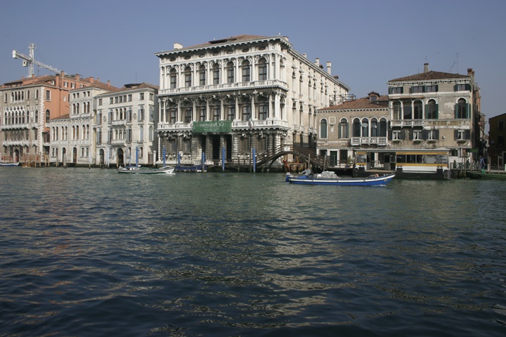 Venedik Ca 'Rezzonico sarayı - venedikte yer alan önemi saraylar