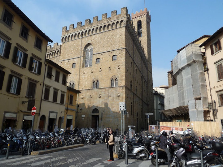 floransada gezilecek yerler - BARGELLO PALACE sarayı