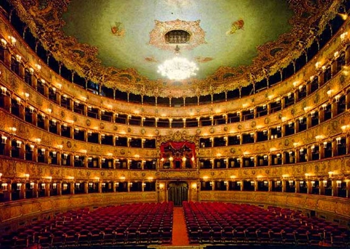 venedik Fenice tiyatrosu