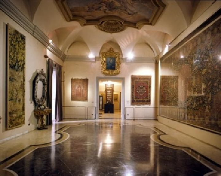 Milanoda gezilecek yerler - Milano Poldi Pezzoli Müzesi