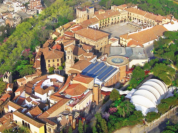 barcelonada gezilecek müzeler - Barcelona Poble Espanyol Müzesi