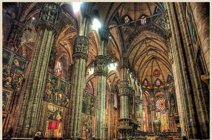 milano rehberi - milano katedralinin içindeki resimler - milano duomo katedrali