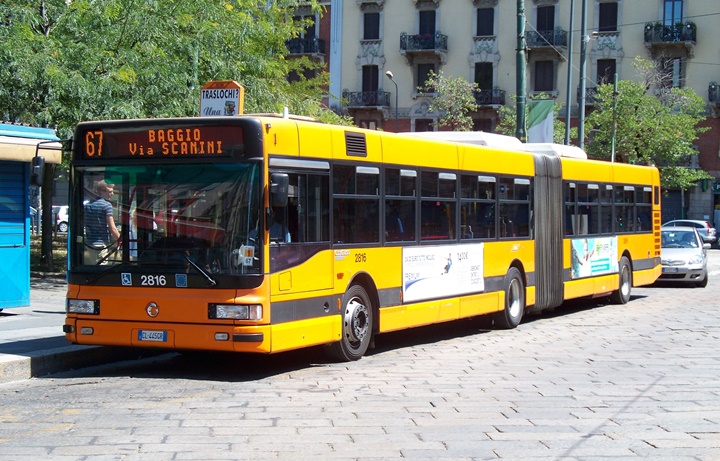 milanoda otobüs