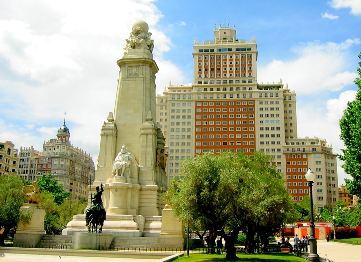 Madridde yapılacaklar - ispanya meydanı madrid