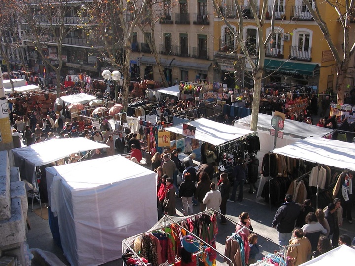 madridde ucuz alışveriş - el rastro pazarı - madridin pazarları