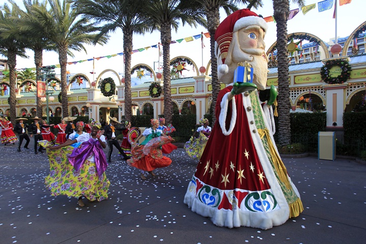 los-angeles-disneylandda-yapılan-showlar