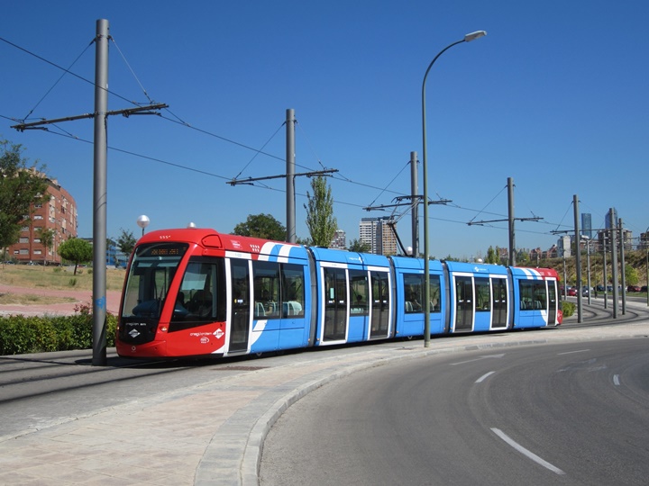 madridde ulaşım - madrid tramvayı