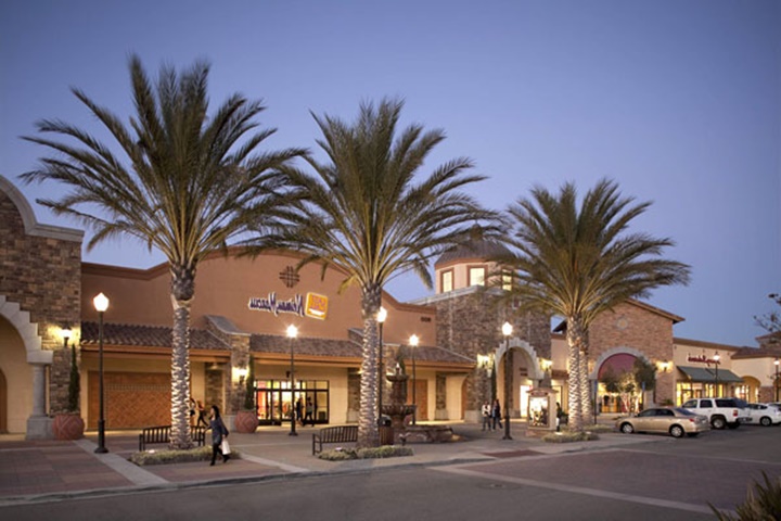 Los angeles Camarillo premium outlet