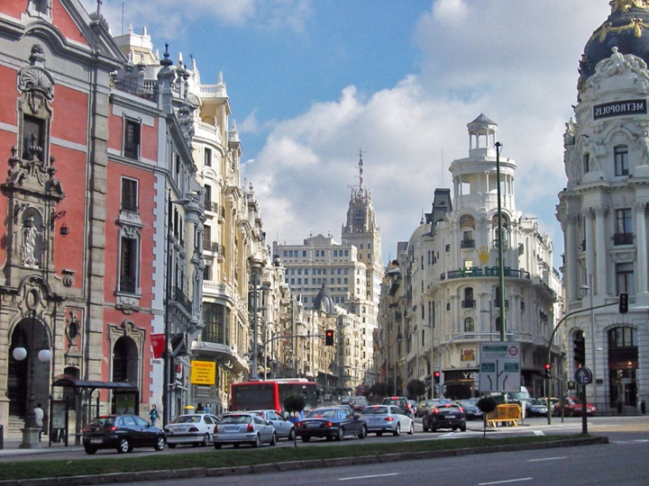 ispnayada gezilecek yerler - madrid şehir merkezi