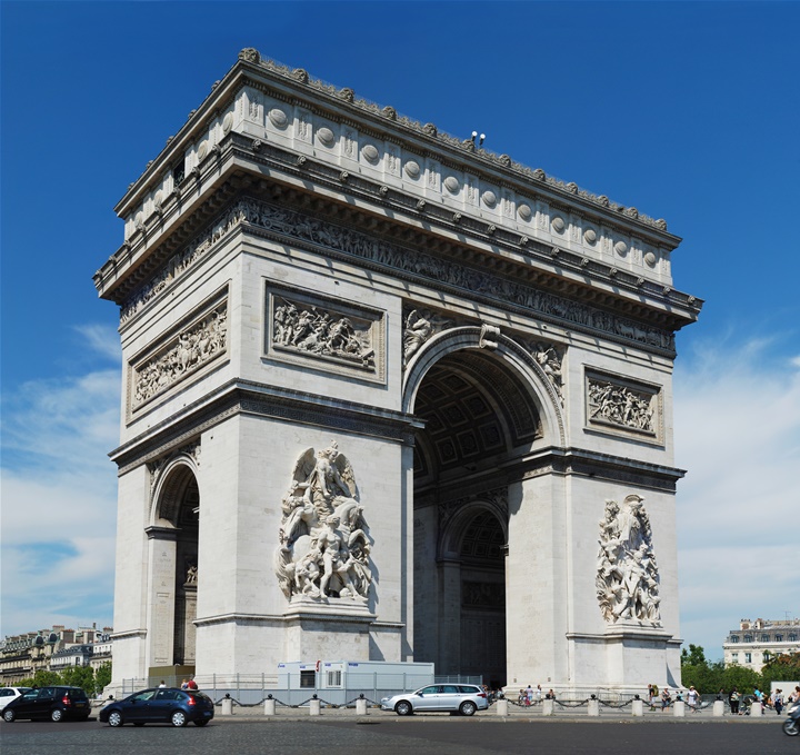 paris zafer takının hikayesi