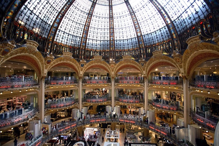 Paris Galeries Lafeyette Alışveriş Merkezinin kubbesi