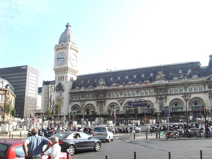 Paris Gare de lyon tren istasyonu - İtalya Paris arası tren seferleri
