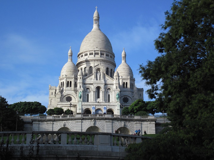 Paris Ressamlar Tepesine ulaşım