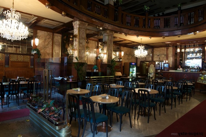 Prag kavarna evropa kafeteryası