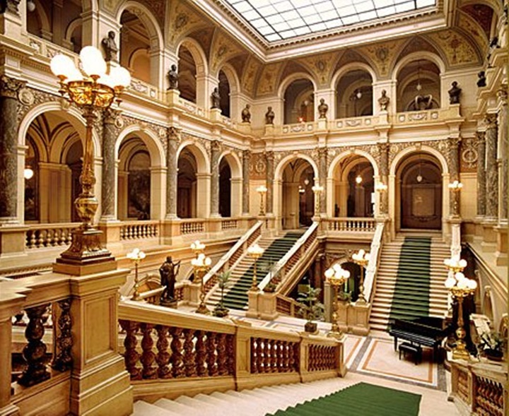 Prag ulusal müzesinin içi