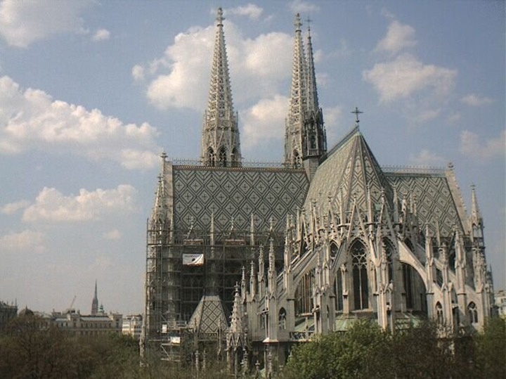 Viyana votivkirche kilisesi