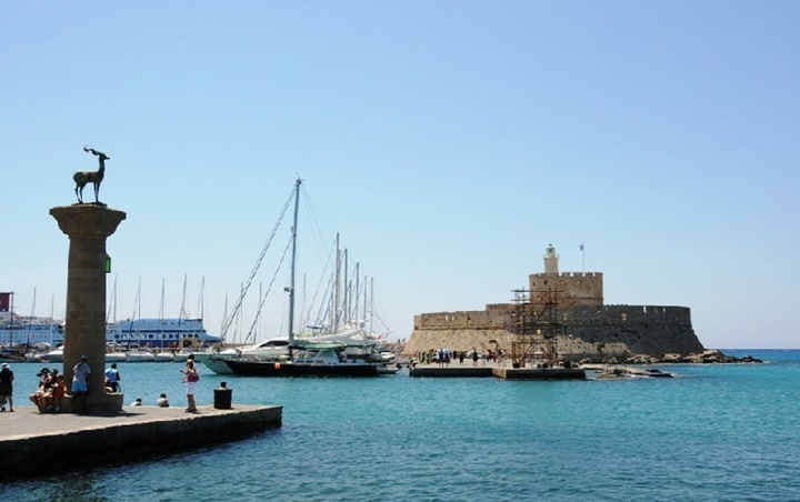 Rodos-Mandraki-Limanı