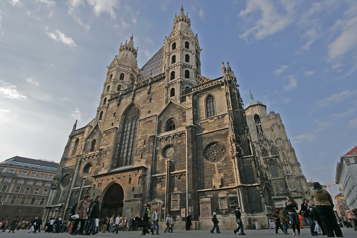 Viyana Aziz Stephan katedrali