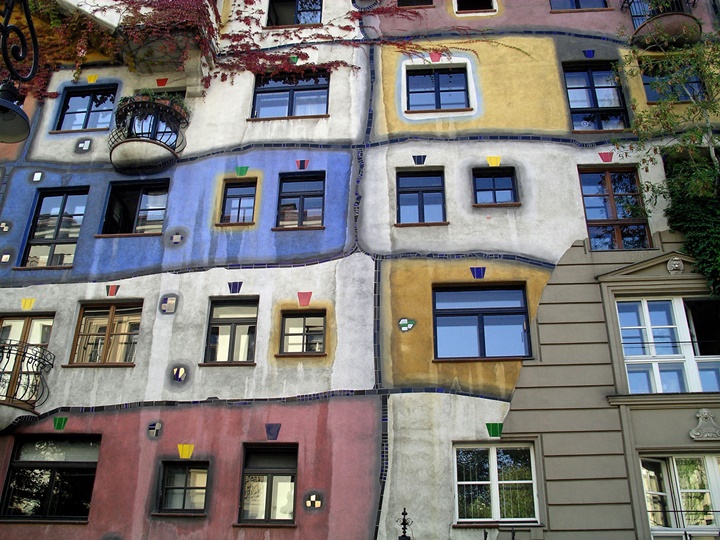 Viyana Hundertwasserhaus - Viyana binsular evinin içi