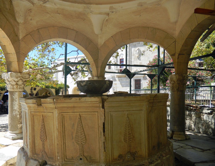 La fontaine de la mosquée du pacha Gâzi Hassan à Kos