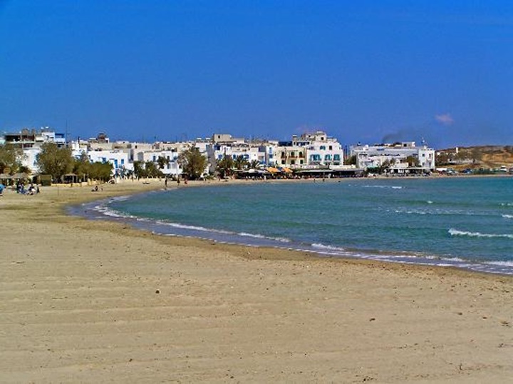 Naxos agios georgios plajı