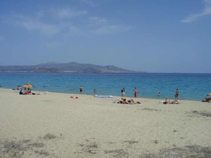Naxos grotta plajı