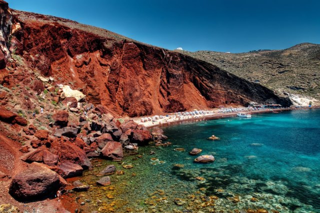 Santorini red beach - Vlihada plajı - santorini kırmızı plaj