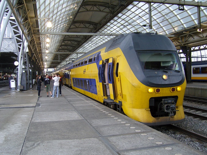 Amsterdam tren istasyonu