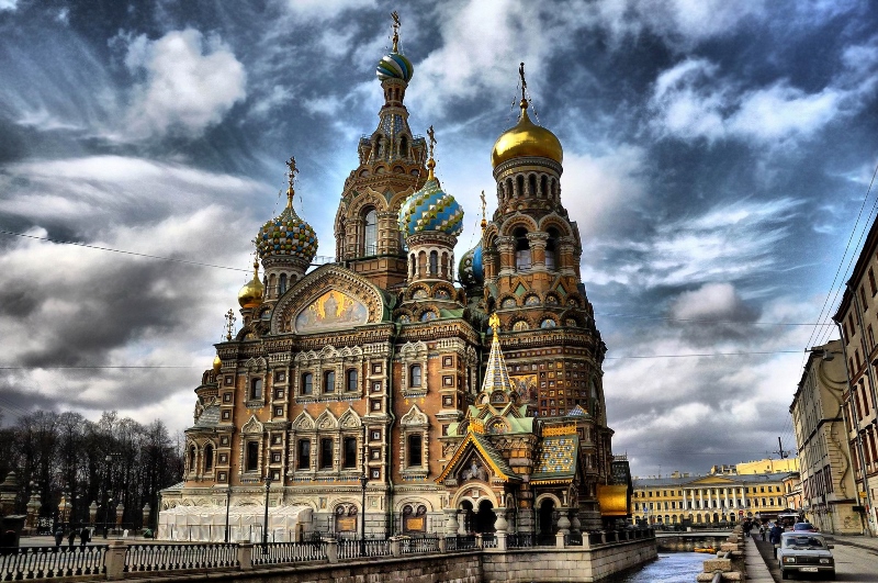 St. petersburg'da gezilecek yerler