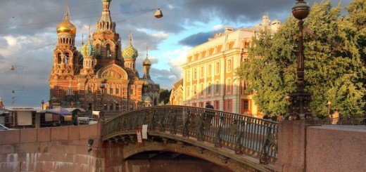 St. petersburgda gezilecek yerler