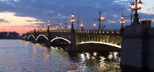 St.-Petersburg beyaz geceler hakkında bilgi.