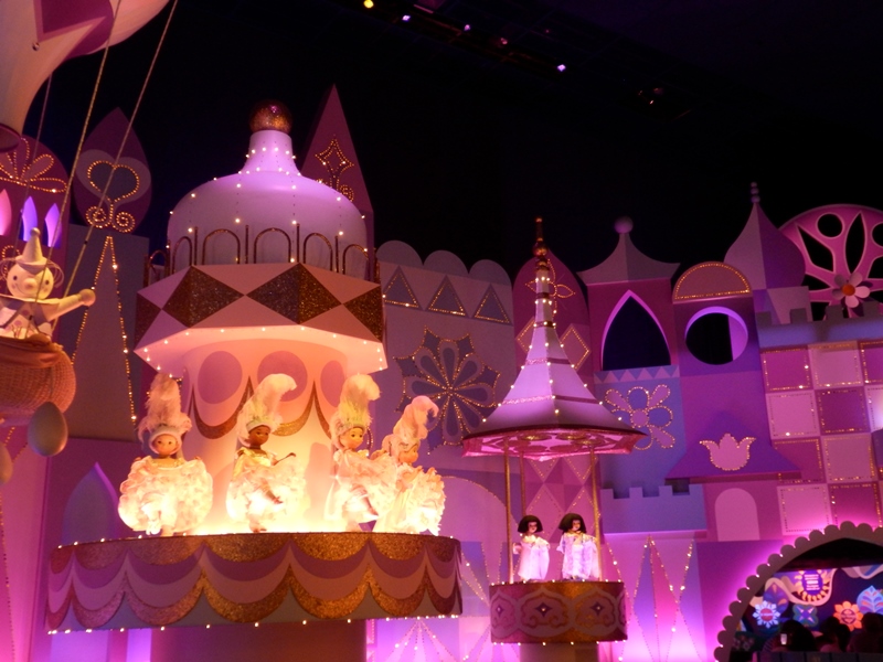 İts a small world disneyland