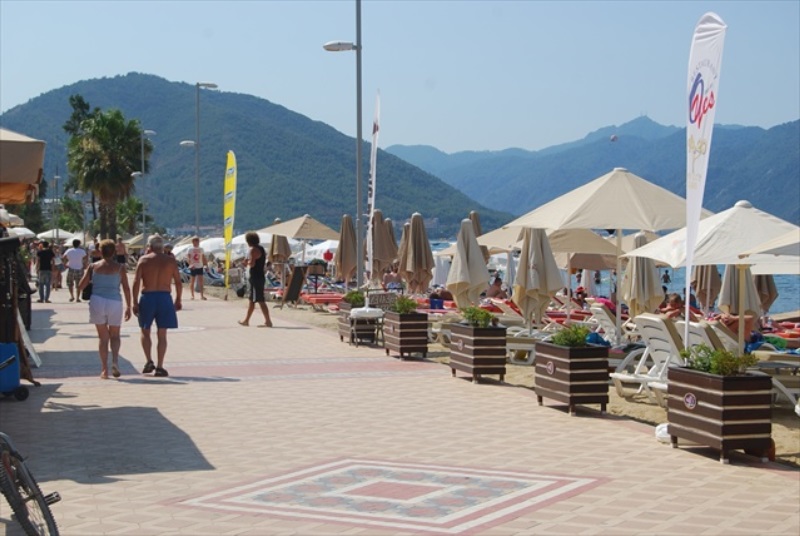 Marmaris uzunyalı plajı