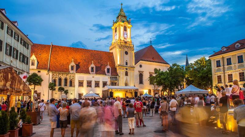 bratislava gezilecek yerler