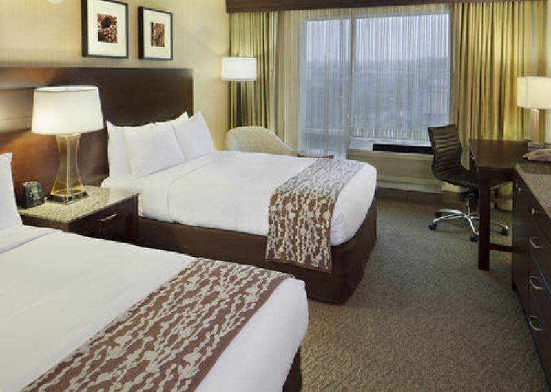 Double tree club by Hilton hotel Boston bayside
