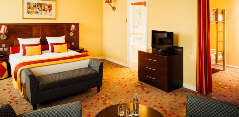 Vienna House Magic Circus at Disneyland Paris