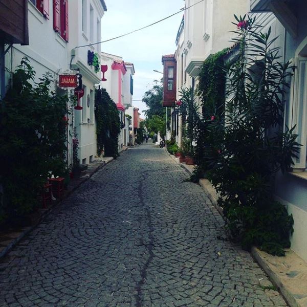 Bozcaada rum mahallesi