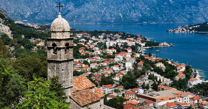 Karadağ'dan parayla vatandaşlık