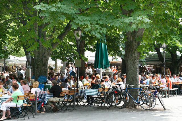 Münih Viktualenmarkt - Münih bira bahçeleri