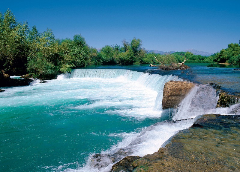 antalya manavgat şelalesi