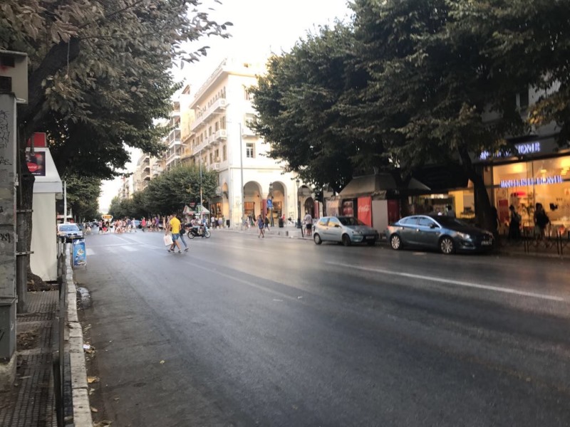 Selanik Tsimiski caddesi