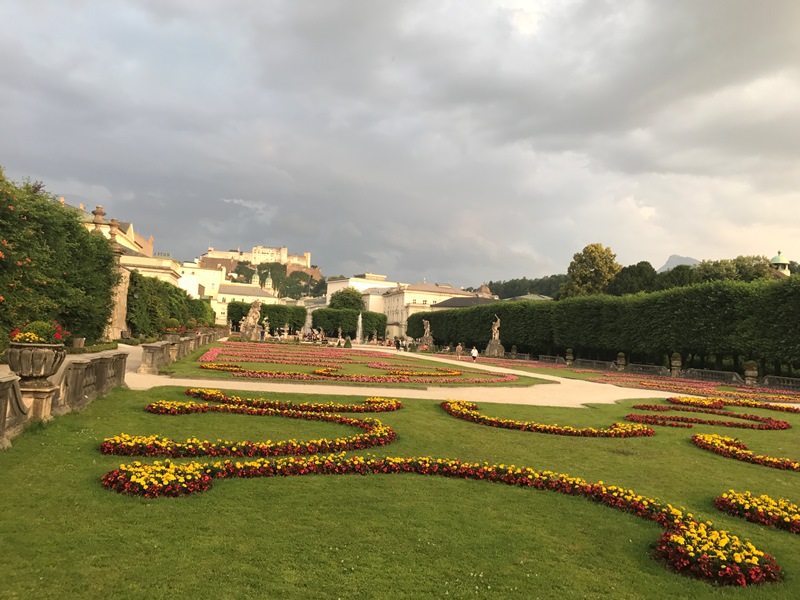 Salzburg Mirabell Sarayı ve Bahçeleri