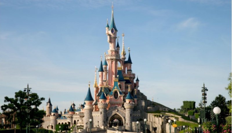 Disneyland Paris ve Legolend Almanya Karşılaştırması