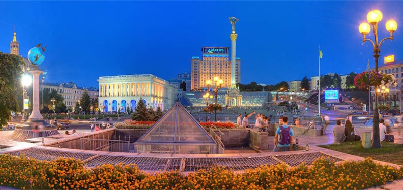 Kiev bağımsızlık meydanı