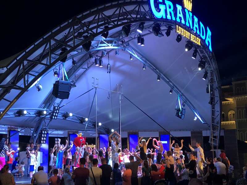 granada luxury mini disko