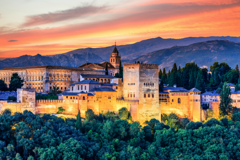 Granada Elhamra sarayı