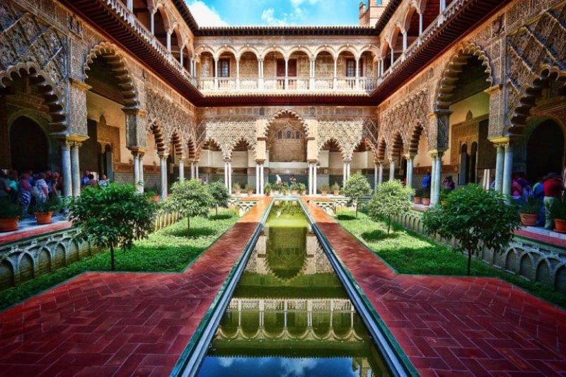 Sevilla Alcazar sarayı