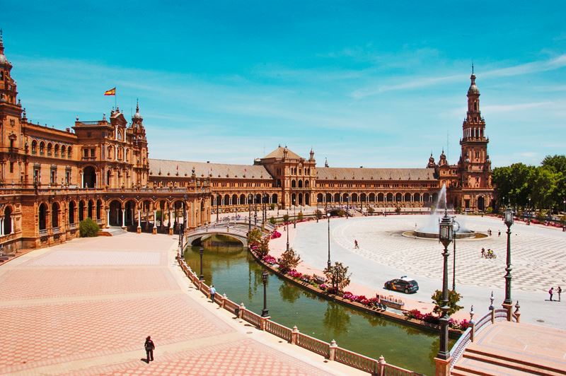 Sevilla Gezilecek Yerler