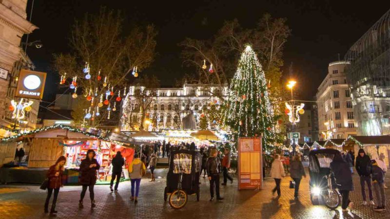 Macaristan Budapeşte noel pazarı